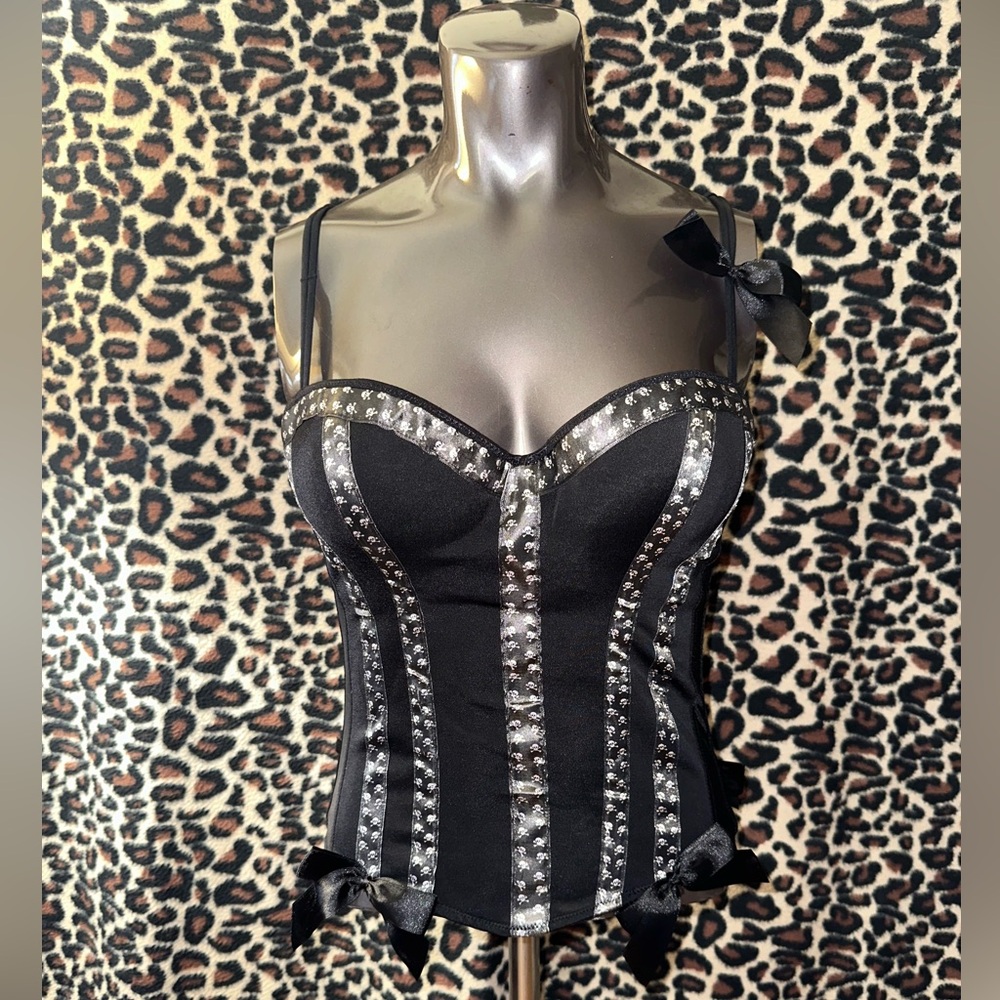*SOLD* Morbid Threads Corset HTF! Skulls!
